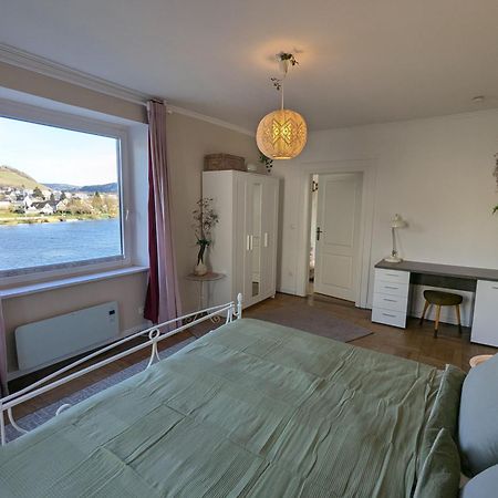 Voll Ausgestattete Wohnung Mit Moselblick الف المظهر الخارجي الصورة